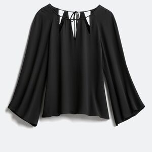 41 Hawthorn Saima Keyhole Detail Blouse